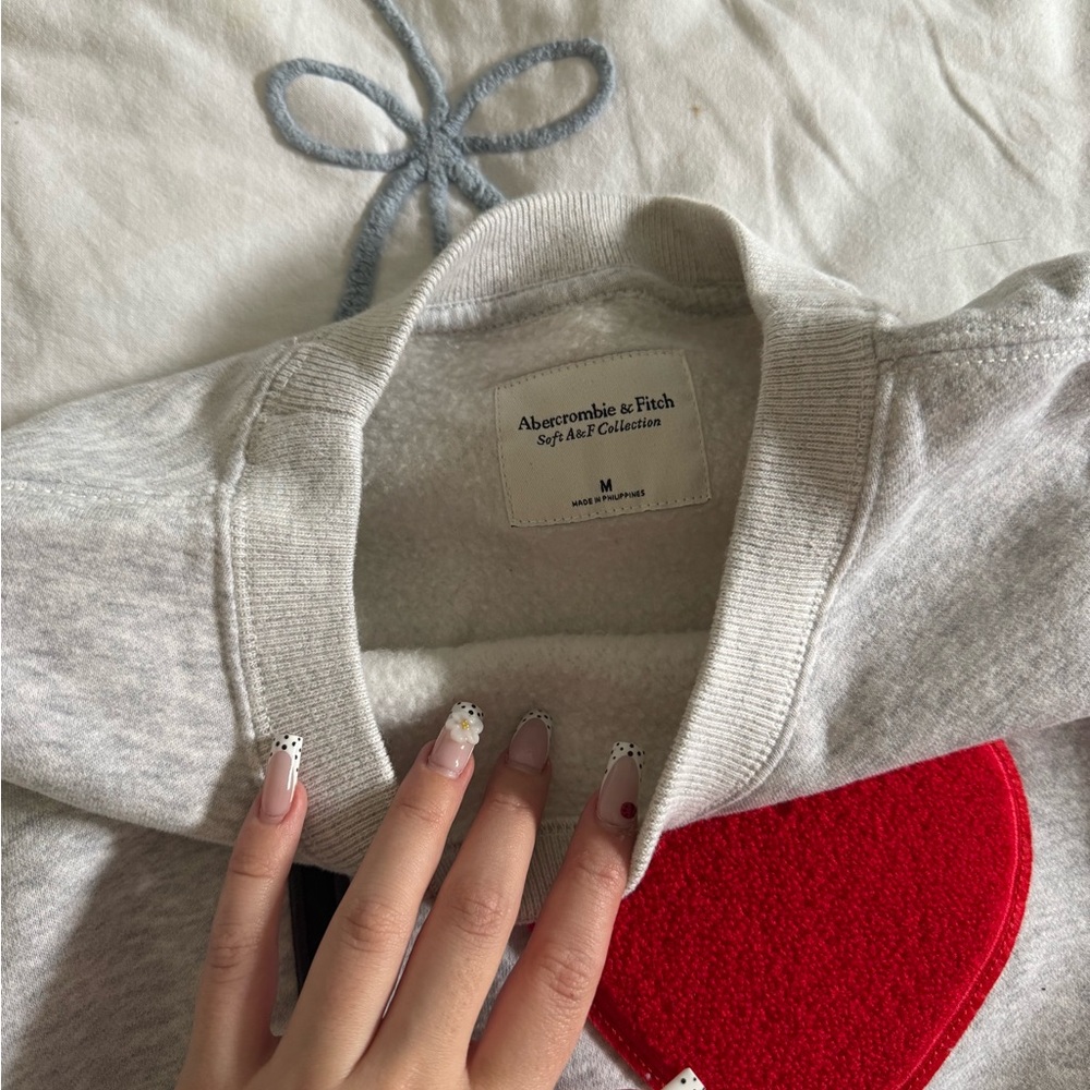 Abercrombie & Fitch Heather Gray Crewneck with Red Heart Patch - Picture 3 of 3